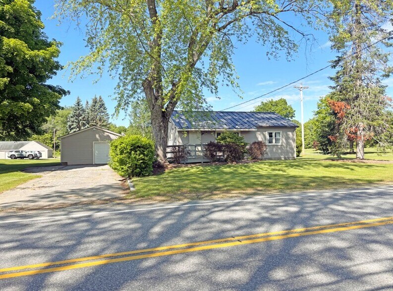 More Photos Of , Bow Office For Sale