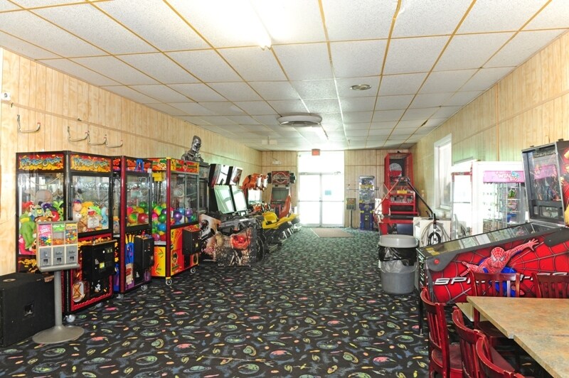 More Photos Of 109 Stockbridge Rd, Great Barrington Bowling Alley For Sale