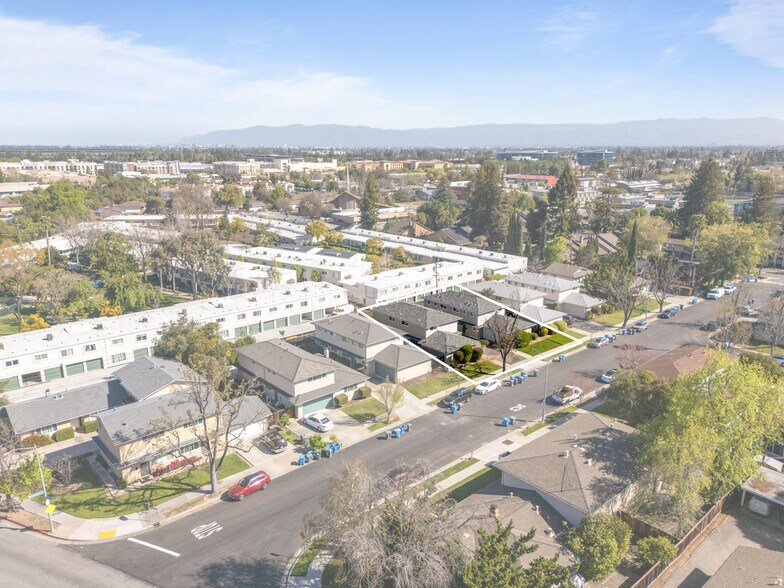 More Photos Of 19423-19425 Greenwood Dr, Cupertino Apartments For Sale