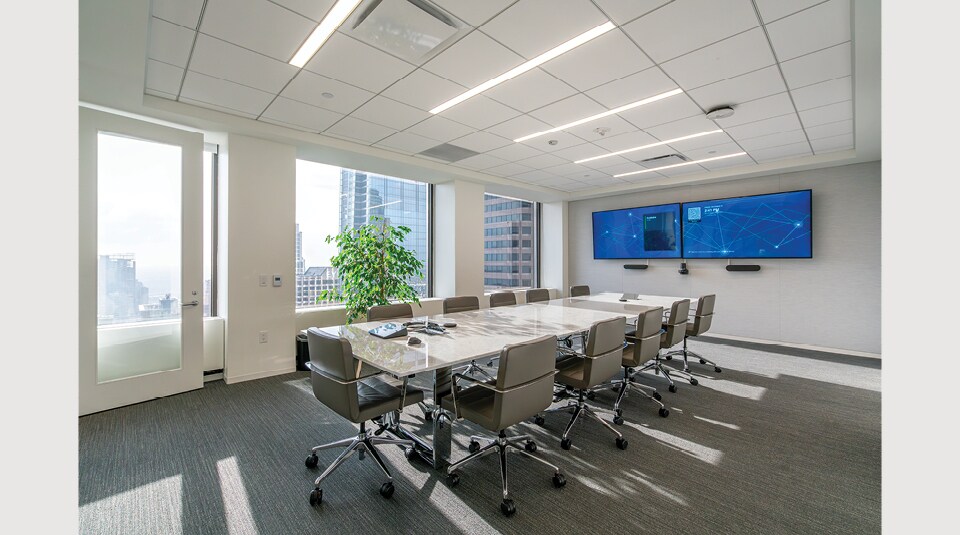 More Photos Of 555 S Flower St, Los Angeles Office For Lease