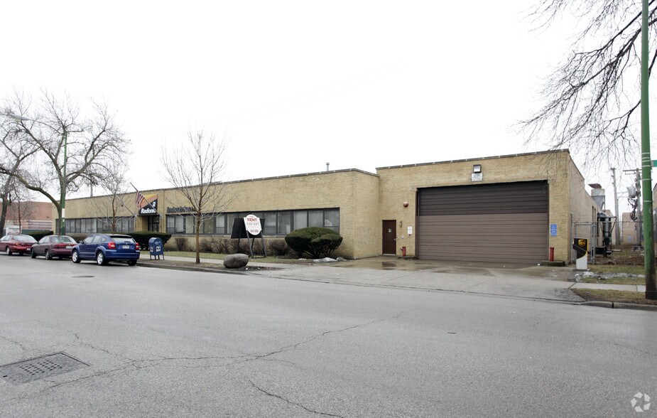 More Photos Of 6625 W Diversey Ave, Chicago Manufacturing For Lease