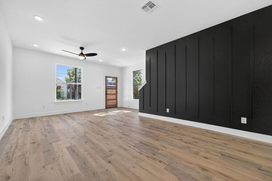 More Photos Of 125 Dashiell St, San Antonio Multifamily For Sale