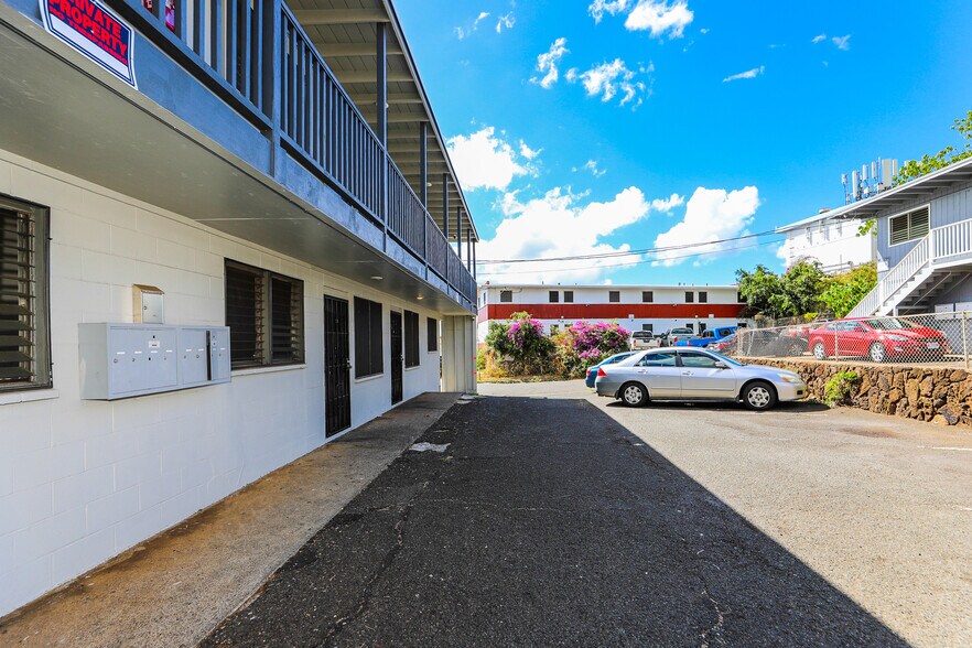 More Photos Of 94-246 Aniani Pl, Waipahu Apartments For Sale