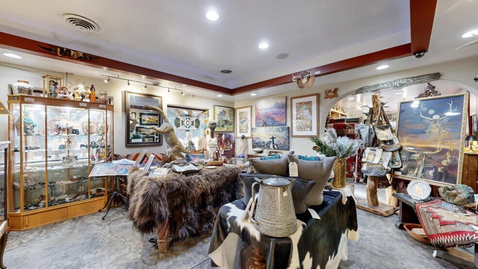 More Photos Of 160 E Main St, Lyons Restaurant For Sale