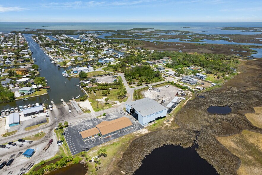 More Photos Of 5000 Calienta St, Hernando Beach Marina For Sale