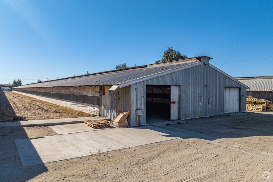 More Photos Of 30150 Briggs Rd, Menifee Warehouse For Lease