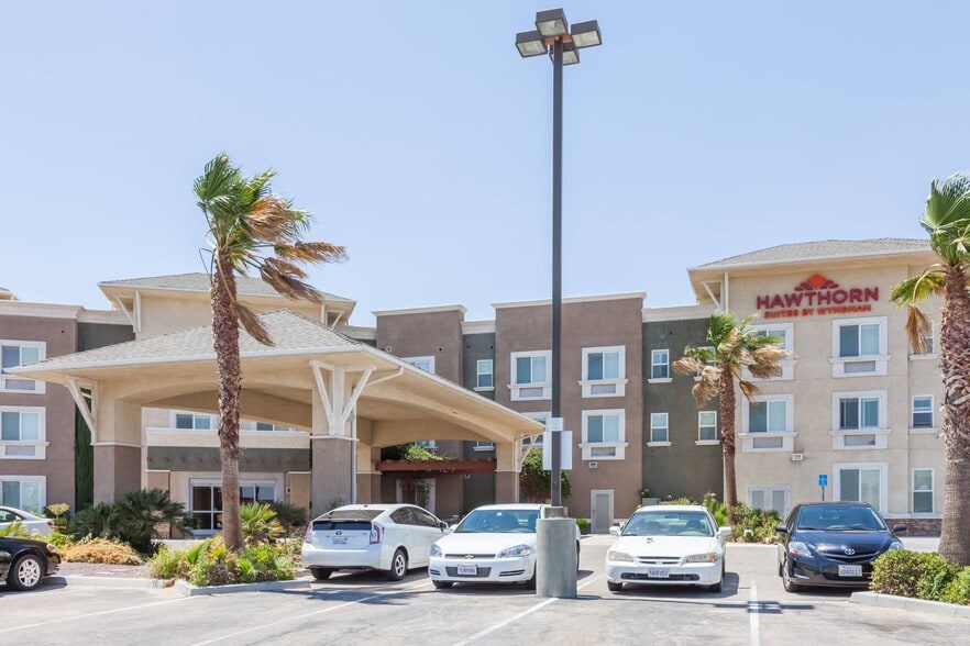 More Photos Of 11750 Dunia Rd, Victorville Hotel For Sale