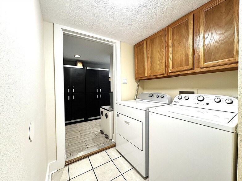 More Photos Of 3216 Ursuline St, Galveston Multifamily For Sale