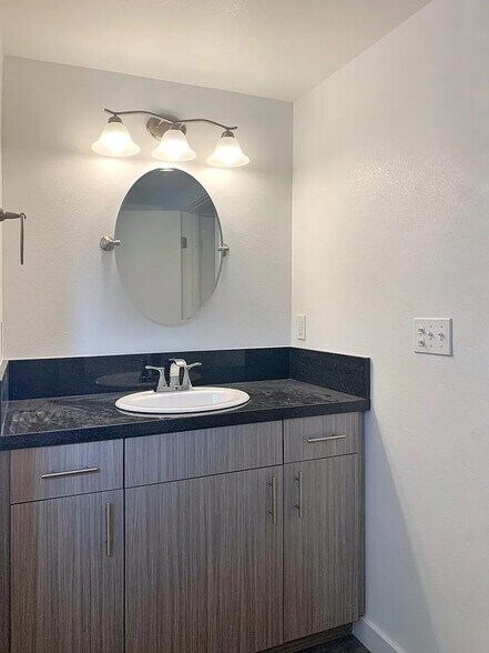 More Photos Of 326 Stewart St, Reno Apartments For Sale
