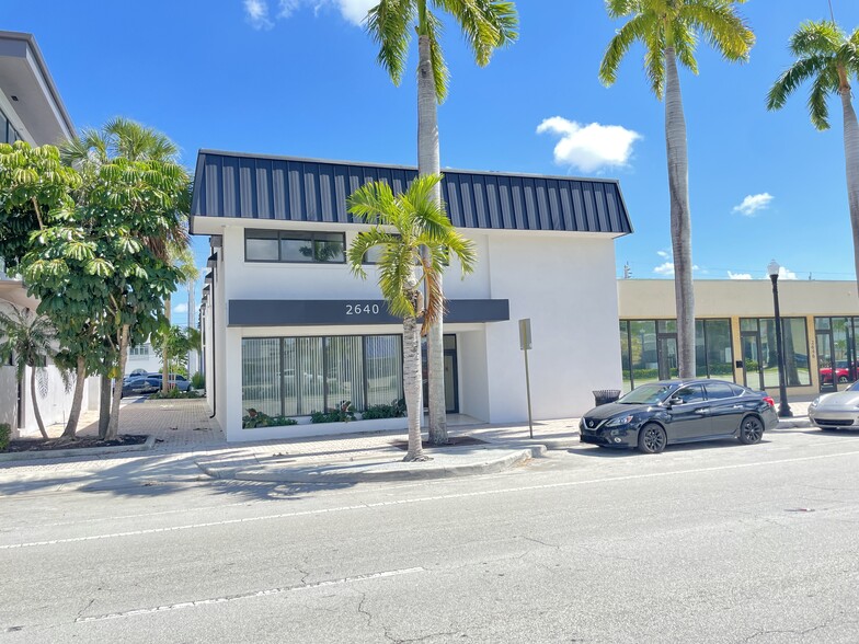 More Photos Of 2640 Hollywood Blvd, Hollywood Office For Lease