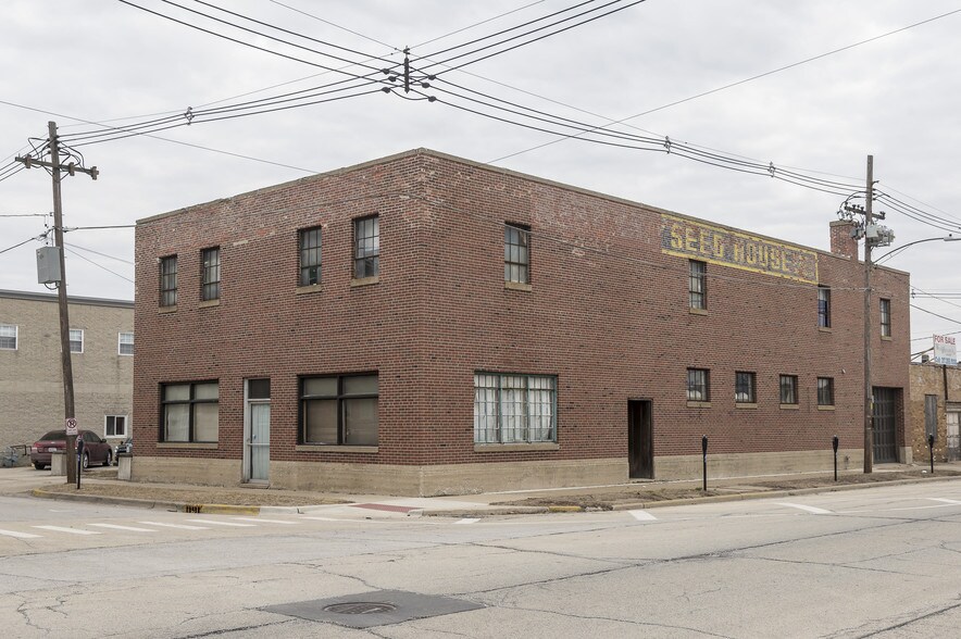 Primary Photo Of 502 N Hickory St, Champaign Research And Development For Sale