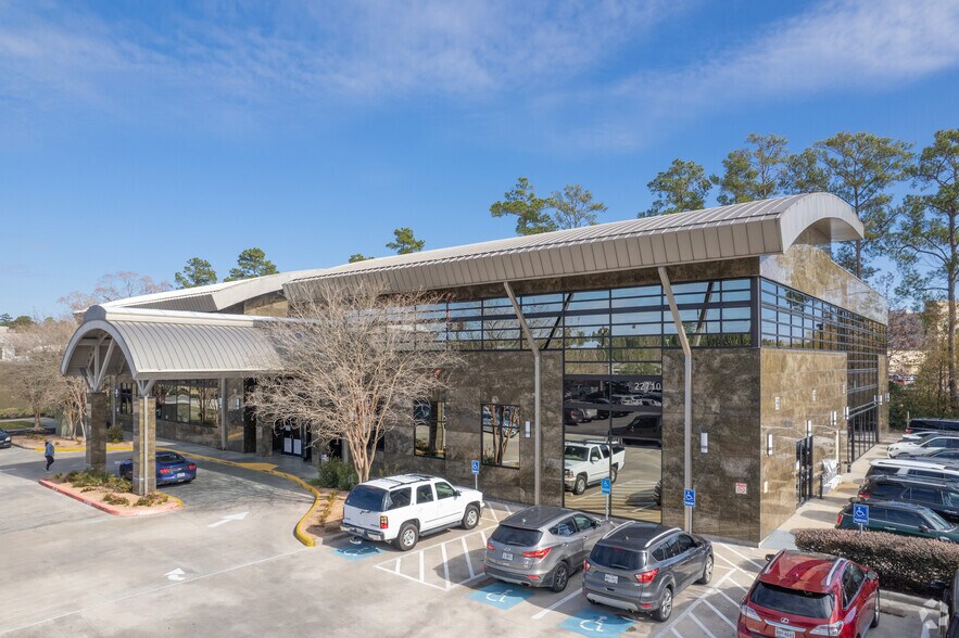 Primary Photo Of 22710 Professional Dr, Kingwood Medical For Lease