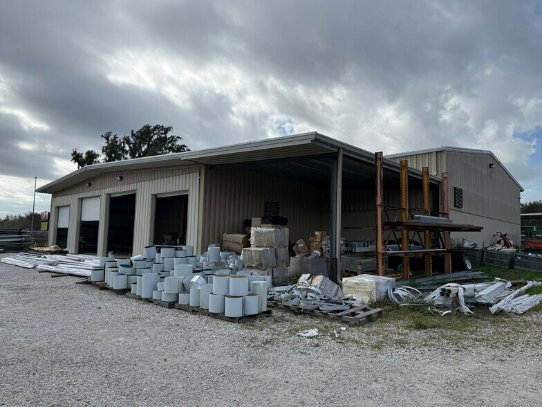 More Photos Of 2502 N Frontage Rd, Plant City Warehouse For Lease