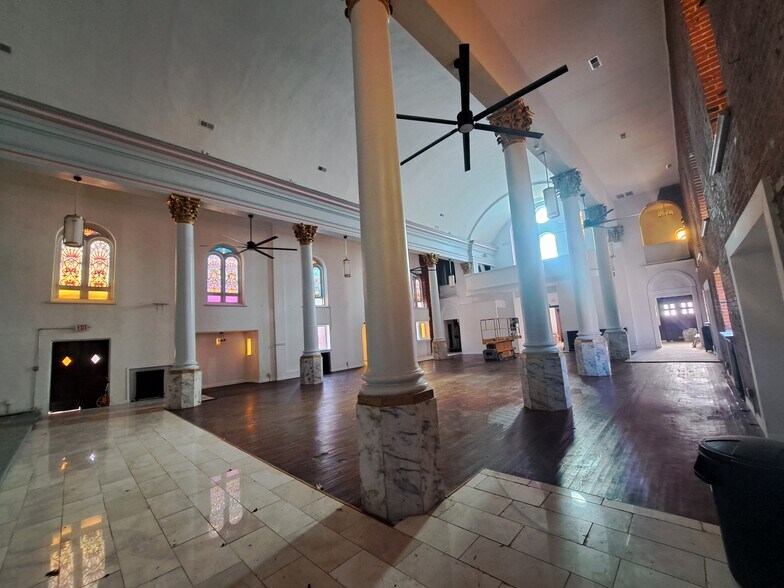 More Photos Of 1935 Sidney St, Saint Louis Religious Facility For Lease