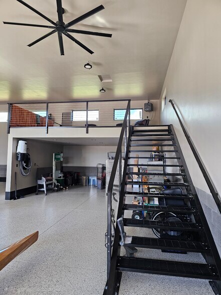 More Photos Of 39 Sunbridge Dr, McCall Self Storage For Sale