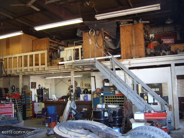 More Photos Of 2014 N Post Rd, Anchorage Warehouse For Lease