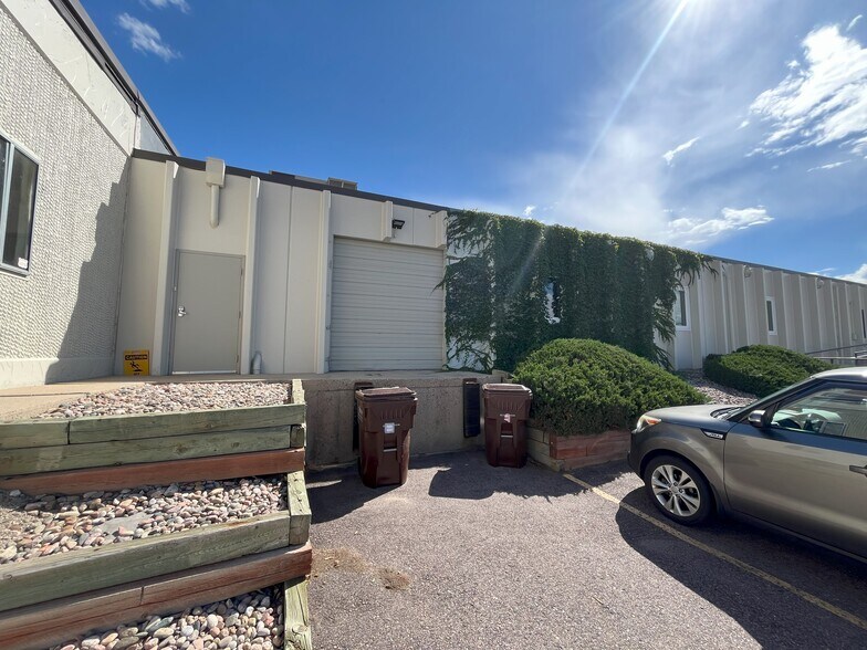 More Photos Of 555 Alter St, Broomfield Service For Lease