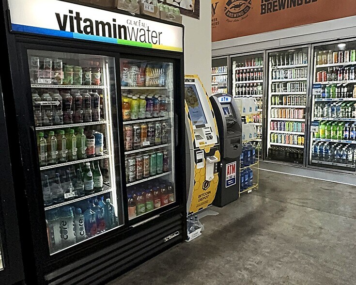 More Photos Of 857 S 2nd Ave, Walla Walla Service Station For Sale