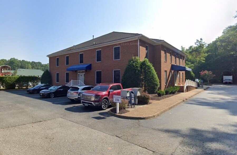 More Photos Of 156 Strawberry Plains Rd, Williamsburg Medical For Sale