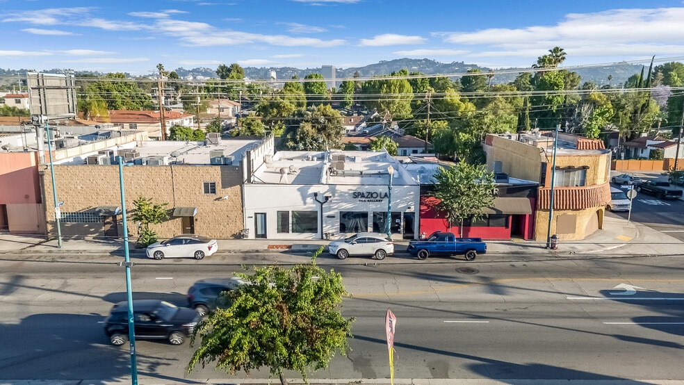 More Photos Of 10620 Magnolia Blvd, North Hollywood Storefront Retail Office For Sale