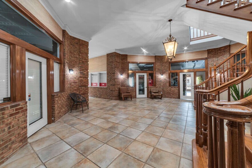 More Photos Of 7110 Town Center Way, Brentwood Office For Sale