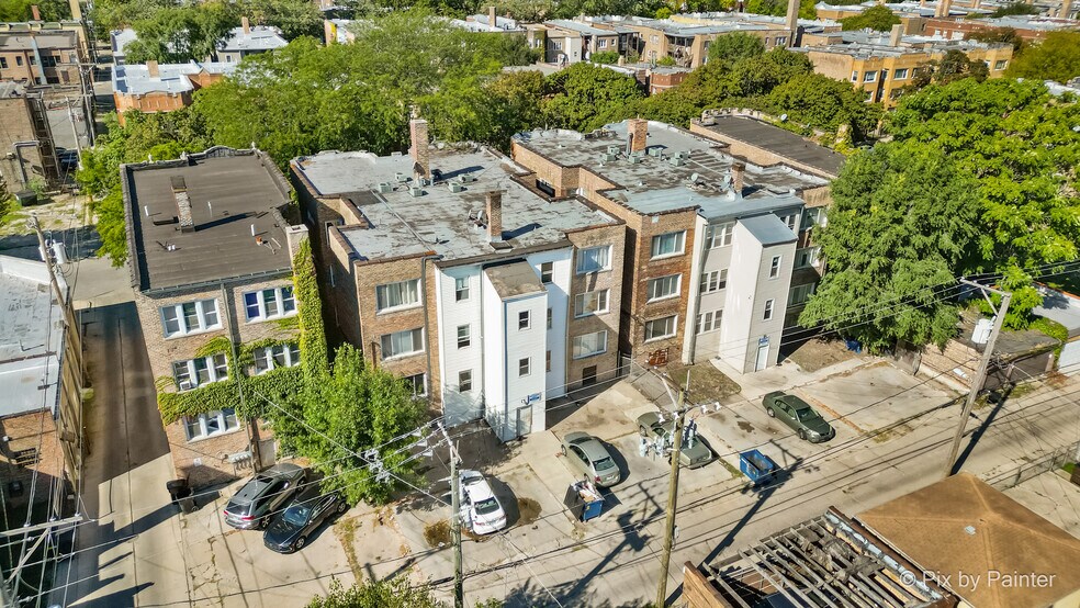 More Photos Of , Chicago Multifamily For Sale