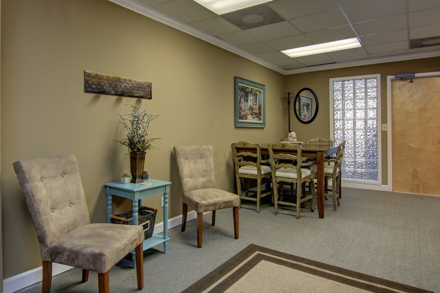 More Photos Of 2375 Wall St SE, Conyers Unknown For Lease