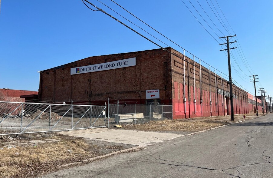 Primary Photo Of 4000-4058 Beaufait St, Detroit Manufacturing For Sale