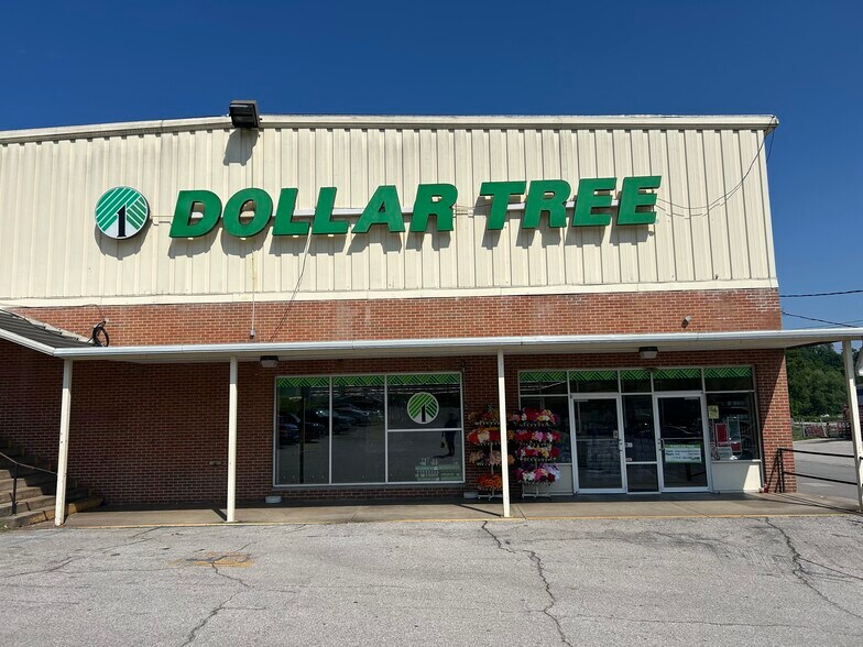 More Photos Of 104-106 Parking Plz, Spencer Storefront For Sale