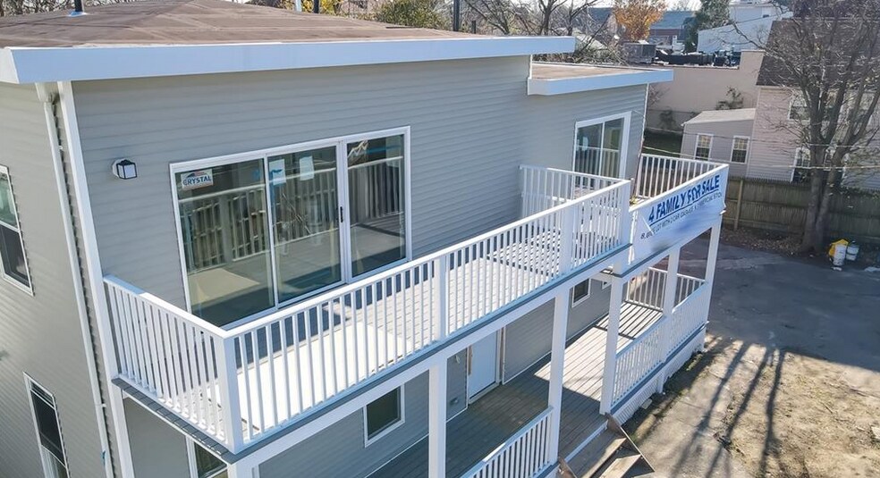 More Photos Of 650 City Island Ave, Bronx Apartments For Sale