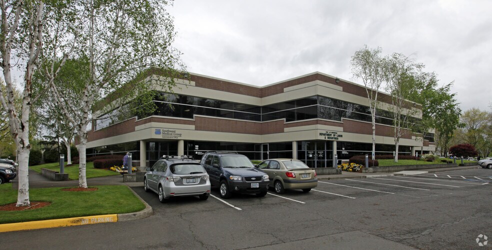 More Photos Of 312 SE Stonemill Dr, Vancouver Office For Lease