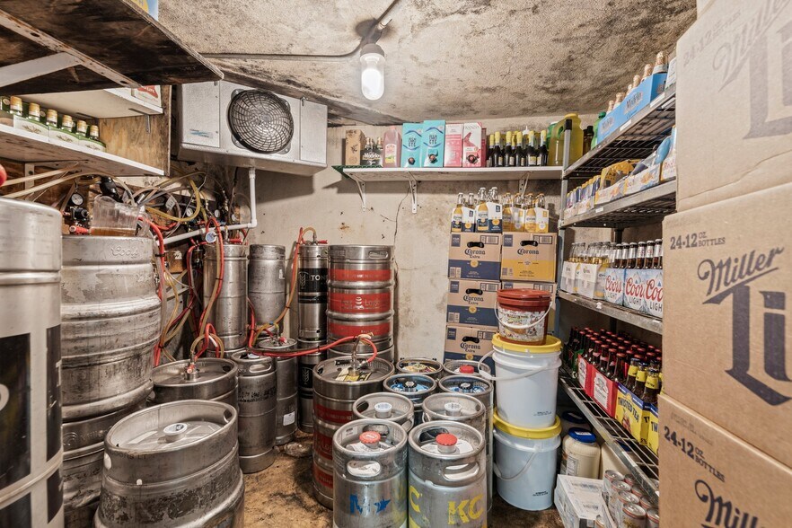 More Photos Of 814 S White Horse Pike, Somerdale Restaurant For Sale