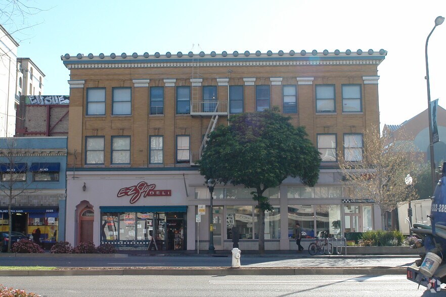 More Photos Of 2231-2237 Shattuck Ave, Berkeley Office For Sale