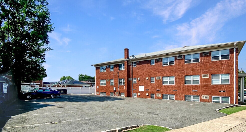 More Photos Of 1460 Morris Ave, Union Township Office Residential For Sale