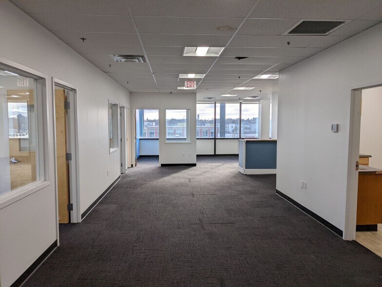 More Photos Of 185 Alewife Brook Pky, Cambridge Office For Lease