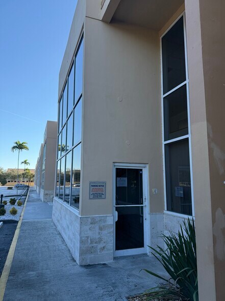 Primary Photo Of 10458 NW 31st Ter, Doral Light Manufacturing For Lease