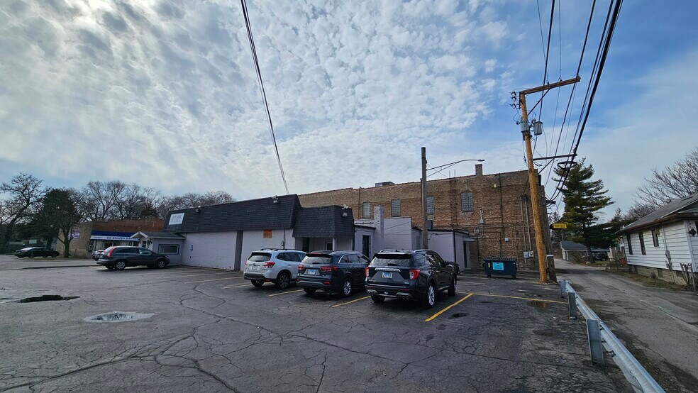 More Photos Of 1816 170th St, Hazel Crest Medical For Sale