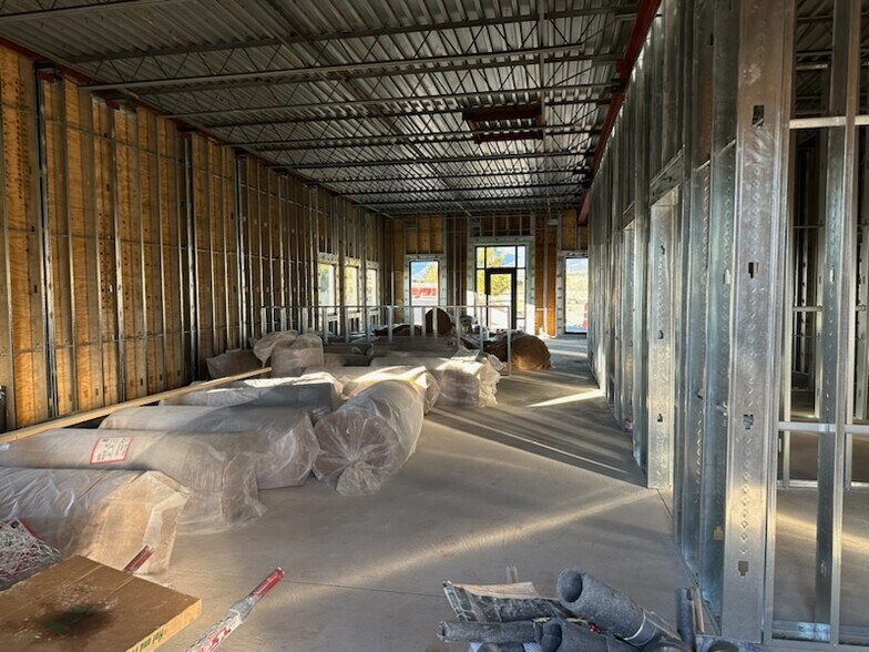 More Photos Of 36 NM-150, El Prado General Retail For Lease