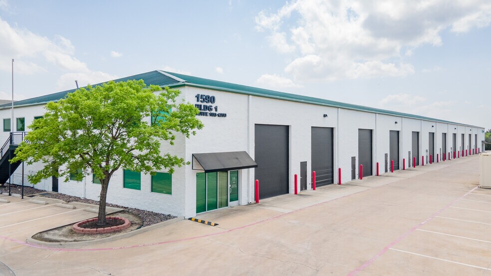 More Photos Of 1590 E State Highway 121, Lewisville Unknown For Lease