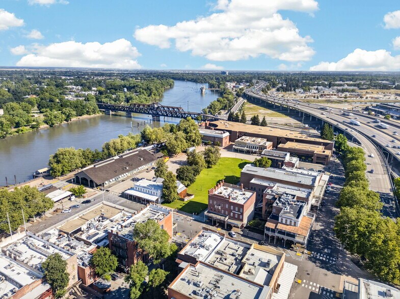 More Photos Of 120-124 J St, Sacramento Storefront Retail Residential For Sale