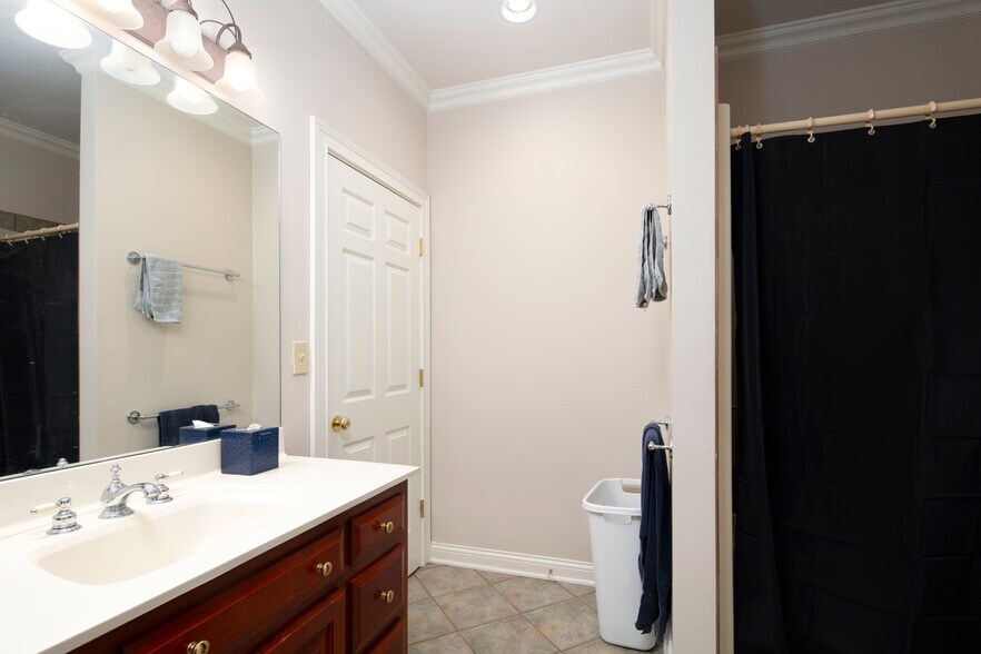 More Photos Of 4664 Lexington Rd, Winchester Specialty For Sale
