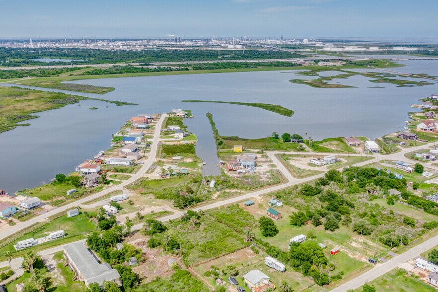 More Photos Of 0 Swan St, Hitchcock Land For Sale