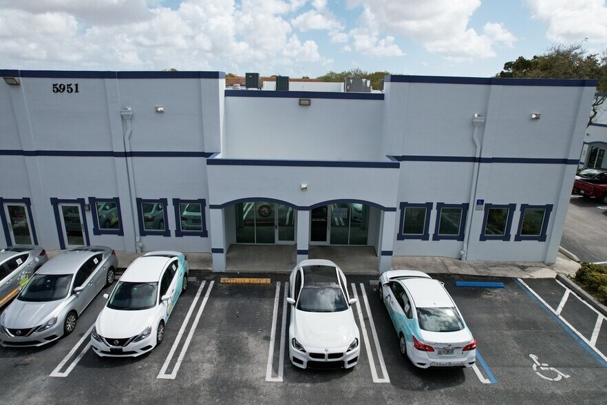 Primary Photo Of 5951 NW 173rd Dr, Miami Medical For Sale