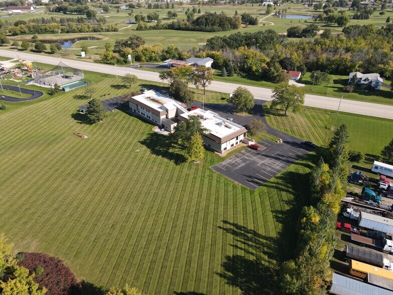 More Photos Of N5776 County Road D, Fond Du Lac Medical For Sale