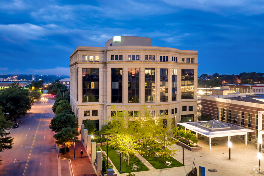 Primary Photo Of 1501 Main St, Columbia Office For Lease