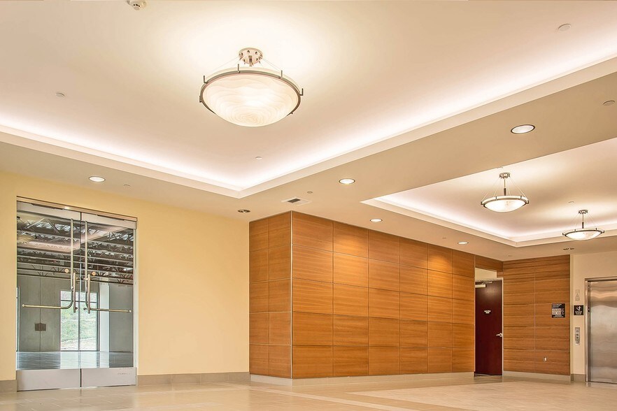 More Photos Of 18-68 Rio Rancho Rd, Pomona Unknown For Lease