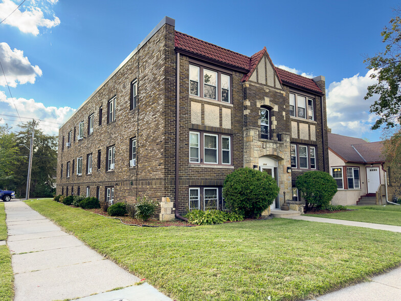 Primary Photo Of 3848 Cedar Ave S, Minneapolis Apartments For Sale