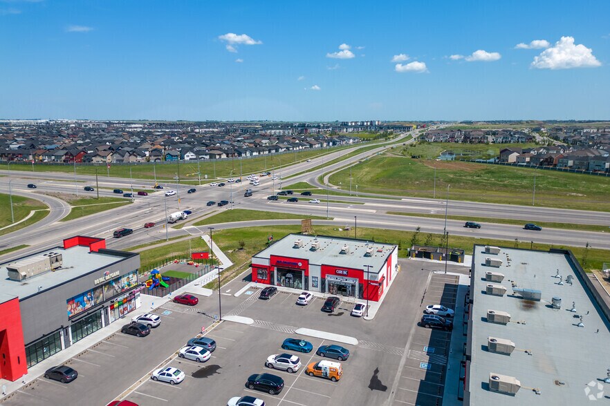 More Photos Of 4250 109 Ave NE, Calgary Storefront For Sale