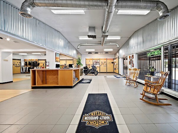 More Photos Of 908 W 3rd St, Big Spring Auto Dealership For Sale