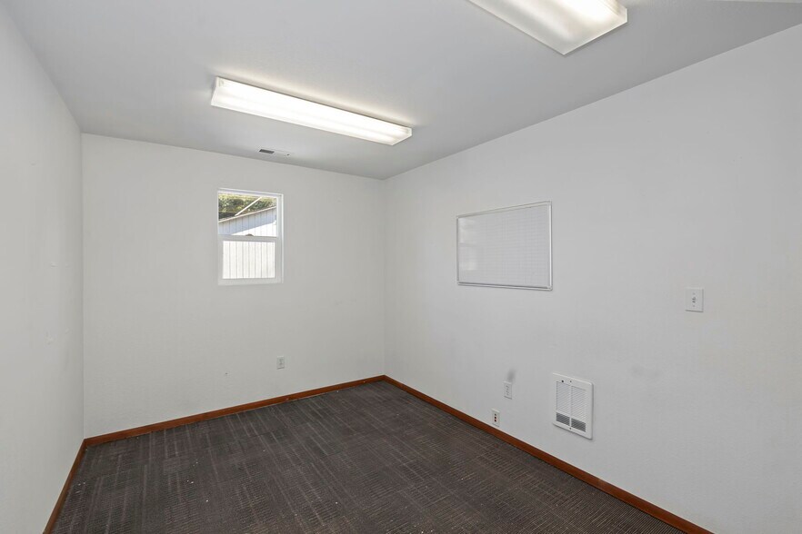 More Photos Of 2153 Bethel Rd SE, Port Orchard Office For Lease